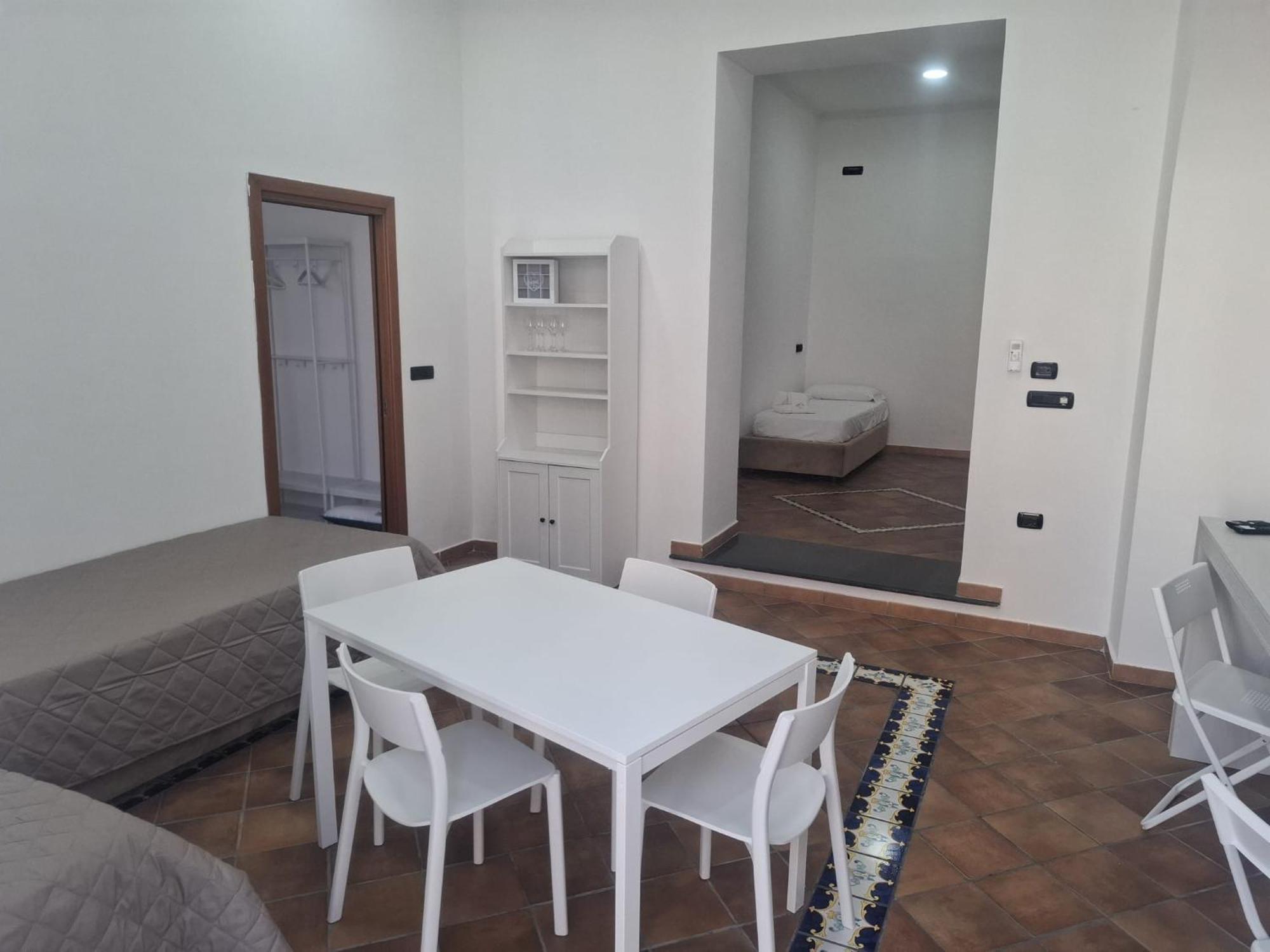 Neapolis Angioino Apartment *